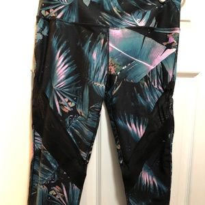 Fabletics pattern leggings with mesh panel